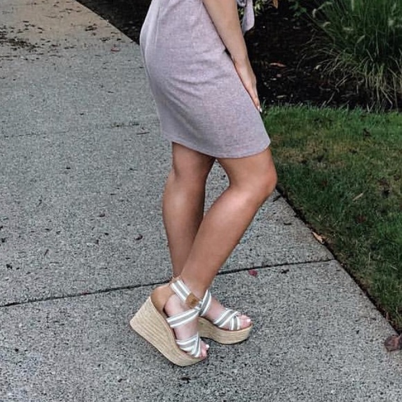 tommy hilfiger wedges - Picture 3 of 3